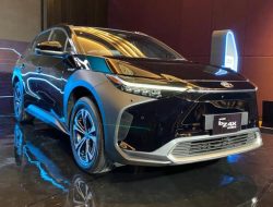 GJAW 2025 Jadi Panggung Toyota Hadirkan Mobil Listrik dan Hybrid Terbaru